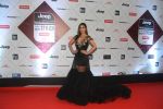 Sophie Choudry at the Red Carpet Of Ht Most Stylish Awards 2018 on 24th Jan 2018 (134)_5a69e606d94c8.jpg