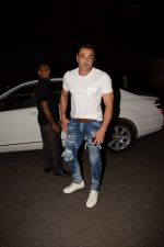 Bobby Deol at Actor Varun Sharma Birthday Party on 4th Feb 2018 (43)_5a78244b6d108.jpg