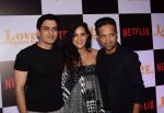Manav Kaul, Angira Dhar, Anand Tiwari at the Screening of Ronnie Screwvala_s film Love per square foot in Cinepolis, Andheri, Mumbai on 10th Feb 2018 (17)_5a8133299643c.JPG