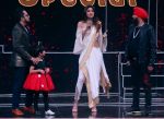 Daler Mehndi, Mika Singh, Shilpa Shetty On The Sets Of Reality Show Super Dancer 2 on 12th Feb 2018 (27)_5a82e6cae9d1f.JPG