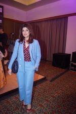 Twinkle Khanna share stage with Victor Orozco World Bank on 14th Feb 2018 (10)_5a859939642a6.jpg