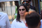 at Sridevi_s Funeral in Mumbai on 28th Feb 2018 (176)_5a97faf365dbe.jpg