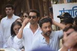 at Sridevi_s Funeral in Mumbai on 28th Feb 2018 (189)_5a97fbe32e629.jpg