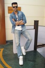Manish Paul Spotted For Promotion of Film Baa Baaa Black Sheep on 8th March 2018 (16)_5aa2256935d31.JPG