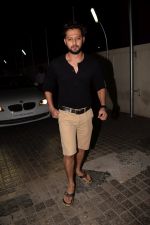 Vatsal Sheth Spotted At Pvr Juhu on 13th March 2018 (23)_5aa8bbba01cf1.JPG
