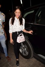 Yami Gautam Spotted At Pvr Juhu on 13th March 2018 (28)_5aa8bbece343c.JPG