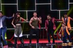 Tiger Shroff, Disha Patani On The Sets Of & tv_s Dance Show High Fever - Dance Ka Naya Tevar on 15th March 2018 (51)_5aab63a898f24.jpg