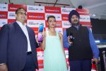 Radhika Apte at the Launch Of Buy Back Offer Of Samsung S9+ on 18th March 2018 (14)_5ab0abf24b495.JPG