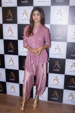 Shilpa Shetty Launches Her Makeup Artists Make Up Academy on 19th March 2018