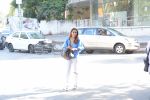 Farah Khan Ali Spotted At Kromakay Salon on 22nd March 2018 (5)_5ab49eeaef0e9.jpg