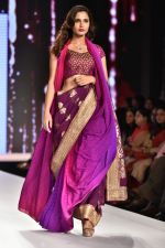 Model walk for Designer Shaina N.C At Bombay Times Fashion Week on 30th March 2018 (77)_5abf4203d32ac.JPG