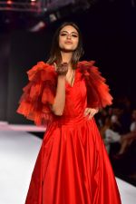 Model walk the ramp at Bombay Times Fashion Week in Mumbai on 30th March 2018 (24)_5abf421cb53d9.JPG
