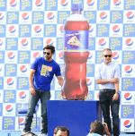 Ranbir Kapoor Launches The New Pepsi Campaign _Kyun Sookhe Sookhe Hi_ on 6th April 2018 (35)_5ac992044f87b.jpg