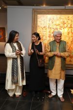 Shabana Azmi Seema Kohli and Javed Akhtar at the inauguration of Seema Kohli Art Show What A Body Remembers on 6th April 2018_5ac98ea76204f.JPG