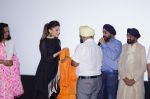 Kanika Kapoor at the launch of First Ever Devotional Song Ik Onkar on 17th April 2018 (25)_5adf2f38810d5.JPG