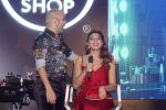 Jacqueline Fernandez At Her First Makeup Master Class With Shaan Mutthil on 18th April 2018 (20)_5ae01699dcfcc.JPG