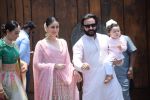 Karisma Kapoor, Kareena Kapoor, Saif Ali Khan, Taimur Ali Khan at Sonam Kapoor Anand Ahuja's wedding in rockdale bandra on 8th May 2018