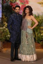 Ayushmann Khurrana at Sonam Kapoor and Anand Ahuja_s Wedding Reception on 8th May 2018 (290)_5af422f7f0a28.JPG