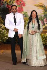 Jackie Shroff, Ayesha Shroff at Sonam Kapoor and Anand Ahuja_s Wedding Reception on 8th May 2018 (110)_5af423a13e0a2.JPG
