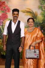 Kiron Kher, Sikander Kher at Sonam Kapoor and Anand Ahuja's Wedding Reception on 8th May 2018