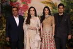 Mukesh Ambani, Nita Ambani, Akash Ambani at Sonam Kapoor and Anand Ahuja_s Wedding Reception on 8th May 2018 (285)_5af441576a28e.JPG