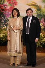Neetu Singh, Rishi Kapoor at Sonam Kapoor and Anand Ahuja_s Wedding Reception on 8th May 2018 (145)_5af441cf6eff3.JPG