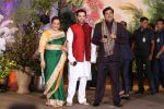 Poonam Sinha, Luv Sinha, Shatrughan Sinha at Sonam Kapoor and Anand Ahuja_s Wedding Reception on 8th May 2018 (9)_5af4422b0f362.JPG