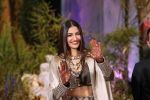 Sonam Kapoor and Anand Ahuja_s Wedding Reception on 8th May 2018 (105)_5af4438b26ef2.JPG