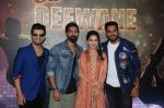 Madhuri Dixit, Arjun Bijlani on the sets of New Dancing Reality Show Dance Deewane on 23rd May 2018 (91)_5b0c08c972cbb.JPG