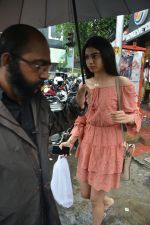 Khushi Kapoor spotted at bandra on 24th June 2018 (13)_5b308d43ccd8b.JPG