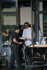 Anil Kapoor spotted at bandra on 11th July 2018 (2)_5b46d4243a76b.JPG