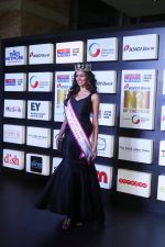 at Times Now NRI of the year awards in Grand Hyatt in mumbai on 11th July 2018 (13)_5b46dc287e00f.jpg