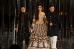 Salman Khan, Katrina Kaif at Red Carpet for Manish Malhotra new collection Haute Couture on 1st Aug 2018 (113)_5b62bb0d72fe5.JPG
