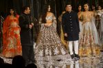 Salman Khan, Katrina Kaif at Red Carpet for Manish Malhotra new collection Haute Couture on 1st Aug 2018 (141)_5b62bb302f10d.JPG