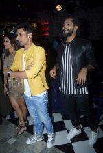Kishwar Merchant, Suyyash Rai, Manmeet Gulzar at the launch of Kasino Bar and Launch of Meet Bros song Love Me on 6th Aug 2018 (97)_5b6945005b5bc.JPG