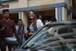 Pooja Hegde spotted at bandra on 11th Aug 2018 (2)_5b712d64df38b.JPG