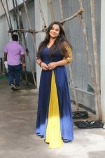 Vidya Balan spotted at Sunny Super Sound juhu on 11th Aug 2018 (3)_5b712dac36398.jpg