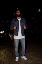 Vicky Kaushal at the Screening of Gold in pvr juhu on 14th Aug 2018 (44)_5b7527ae6c3e9.JPG