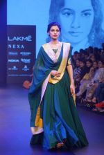Model walk the ramp for Gaurang at LAKME FASHION SHOW DAY 3 on 24th Aug 2018 (53)_5b8393ccd7fb8.JPG