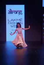 Model walk the ramp for Gaurang at LAKME FASHION SHOW DAY 3 on 24th Aug 2018 (73)_5b83940e97f0d.JPG