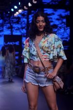Model walk the ramp for ritu kumar at Lakme Fashion Week on 26th Aug 2018 (27)_5b83d14c11c86.JPG