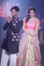Sophie Choudry walk the ramp for 6 degree studio Show at lakme fashion week on 27th Aug 2018