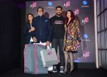 Shweta Nanda, Amitabh Bachchan, Aishwarya Rai Bachchan, Abhishek Bachchan at Launch Of Shweta Bachchan & Monisha Jaising_s Fashion Label MXS in Bandra on 1st Sept 2018 (165)_5b8cf0c6e6e42.jpg