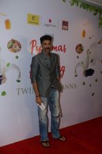 Sikander Kher at the Launch Of Twinkle Khanna_s Book Pyjamas Are Forgiving in Taj Lands End Bandra on 7th Sept 2018 (31)_5b937388ddf3a.JPG