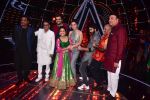 Shahid Kapoor, Shraddha Kapoor at the promotion of film Batti Gul Meter Chalu on the sets of Indian Idol at Yashraj in andheri on 11th Sept 2018 (52)_5b98c11c49127.jpg