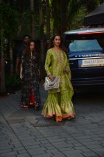 Malaika Arora at Ganpati celebrations in Arpita Khan's home in khar on 13th Sept 2018