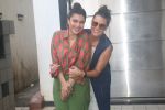 Kajol, Neha Dhupia spotted before the recording of NofilterNeha at Khar on 16th Sept 2018
