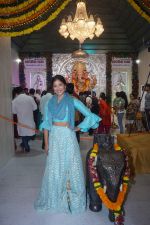 Niharica Raizada Visited Andheri Cha Raja to Receive Bappa_s blessing for her upcoming Project on 20th Sept 2018 (118)_5ba88d9440649.JPG
