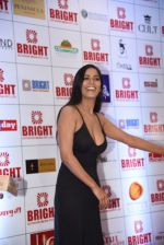Poonam Pandey at Bright Awards in NSCI worli on 25th Sept 2018 (76)_5bab3cf13a3ae.jpg