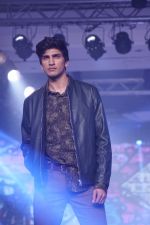 Model at the Launch of Mufti Autumn Winter_18 Collection Along with Fashion Show on 30th Sept 2018 (71)_5bb1ca56efb68.JPG